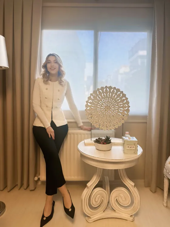 Büşra Tosun görüşme odasında
